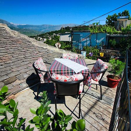 Guest House Denis Gjirokastër Exteriér fotografie